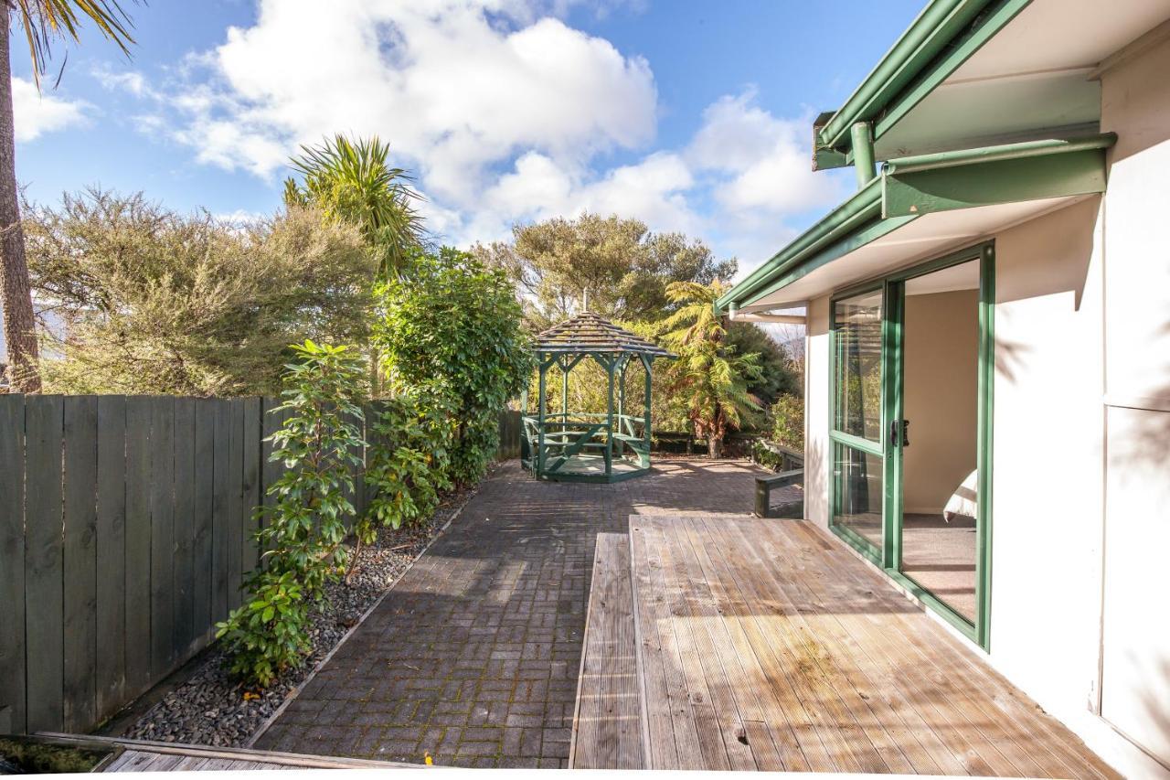 Kaihua Lookout - Taupo Holiday Home מראה חיצוני תמונה
