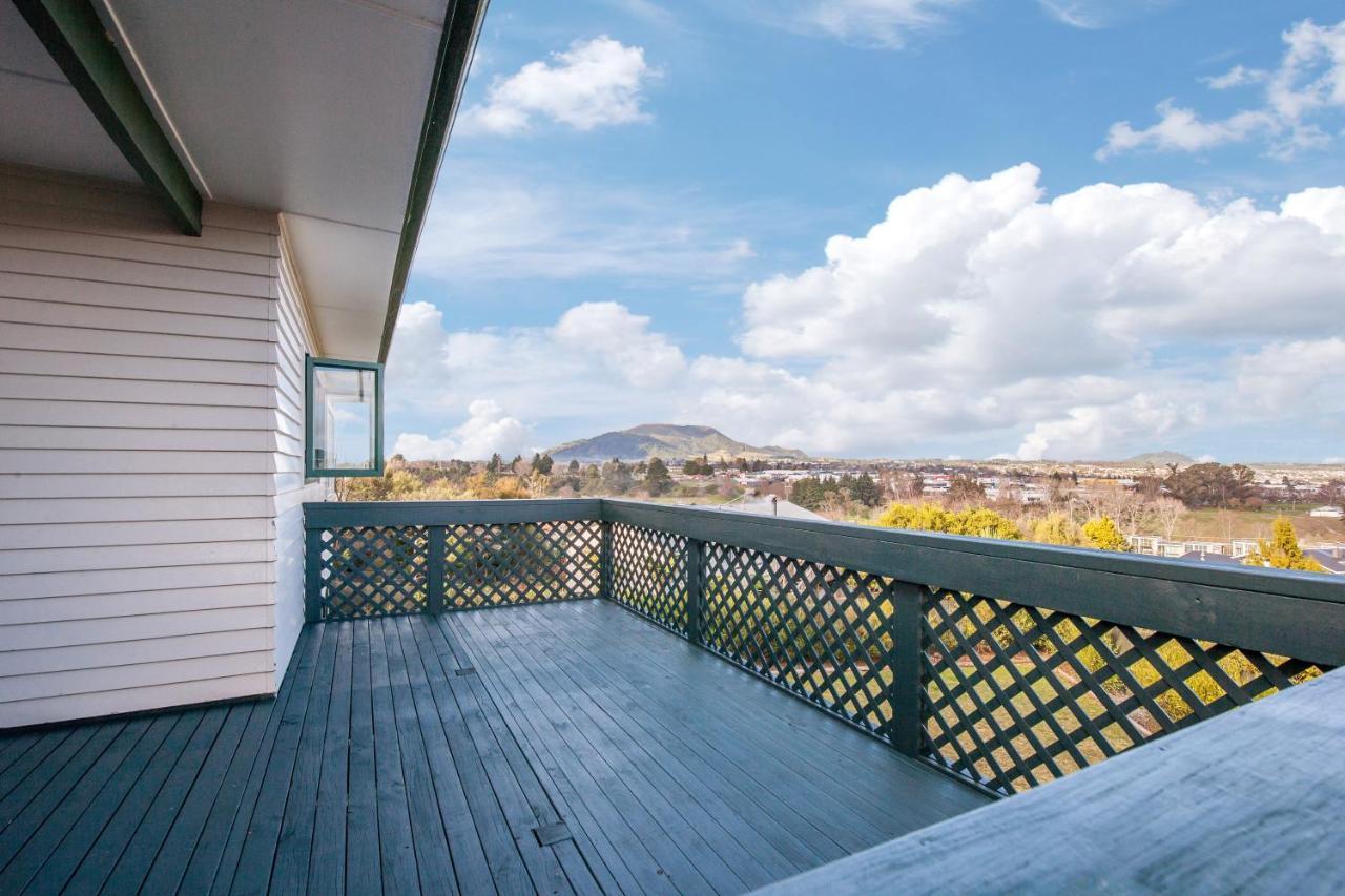 Kaihua Lookout - Taupo Holiday Home מראה חיצוני תמונה