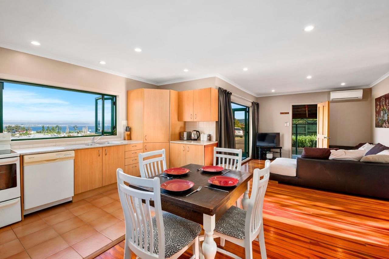 Kaihua Lookout - Taupo Holiday Home מראה חיצוני תמונה